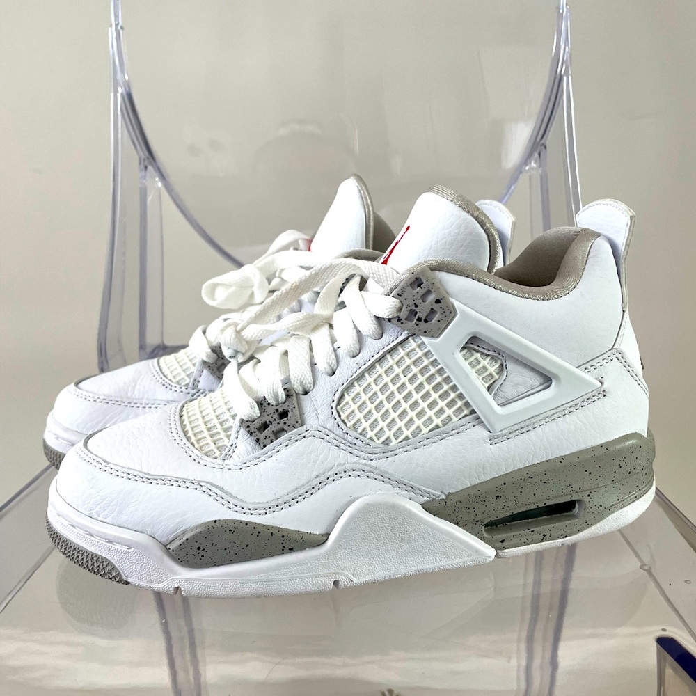 NEW Air Jordan 4 Retro